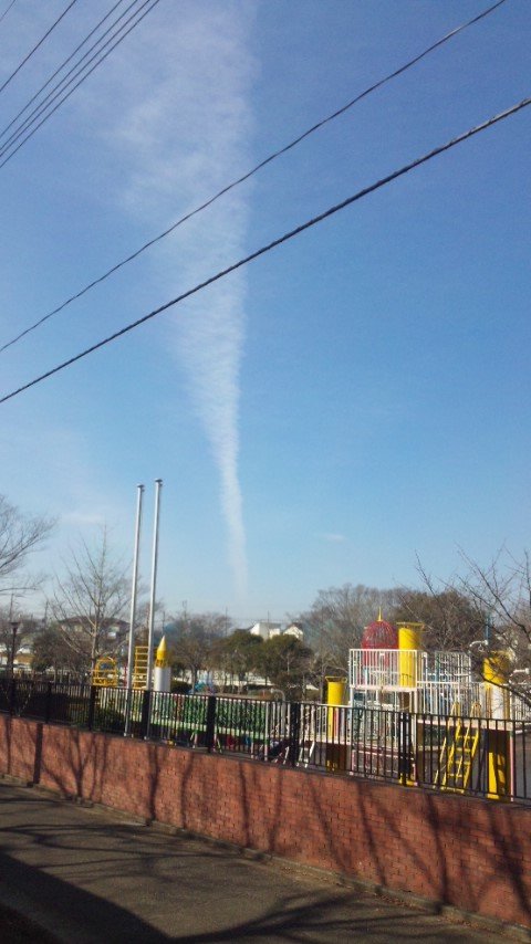 本日（１月２８日）、千葉県成田市で地震雲が見えたと言う。
